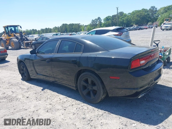 2013 Dodge Charger SE with VIN 2C3CDXBG5DH552376, listed as a IAAI auction lot 42039712 with 233,711 mi miles and . Bid and sale history available at DreamBid. Image 3.