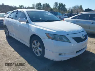 2009 Toyota Camry LE z VIN 4T1BK46K89U579131, wystawiony jako IAAI lot #41784621 z przebiegiem 246 213 mil mil oraz . Historia ofert i sprzedaży dostępna na DreamBid. Obrazek 1.