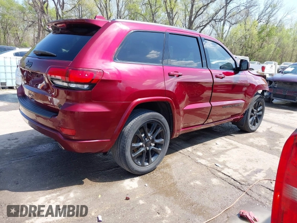 2022 Jeep Grand Cherokee Laredo X with VIN 1C4RJEAG2NC154339, listed as a IAAI auction lot 42004691 with 23,818 mi miles and . Bid and sale history available at DreamBid. Image 4.