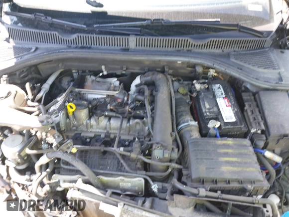 2019 Volkswagen Jetta SEL z VIN 3VWE57BU1KM060382, wystawiony jako IAAI lot #42048630 z przebiegiem 68 089 mil mil oraz . Historia ofert i sprzedaży dostępna na DreamBid. Obrazek 10.