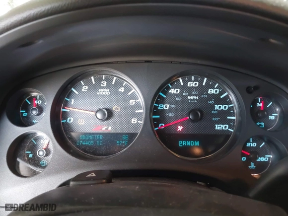 2009 Chevrolet Avalanche LT w/2LT with VIN 3GNFK22089G158390, listed as a IAAI auction lot 41868477 with 174,405 mi miles. Bid and sale history available at carsss.com. Image 7.