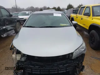 2015 Toyota Camry XLE with VIN 4T1BF1FK5FU925523, listed as a IAAI auction lot 41567775 with 159,086 mi miles. Bid and sale history available at carsss.com. Image 13.