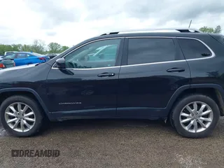 2016 Jeep Cherokee Limited z VIN 1C4PJMDB5GW289320, wystawiony jako IAAI lot #42220096 z przebiegiem 132 128 mil mil oraz . Historia ofert i sprzedaży dostępna na DreamBid. Obrazek 15.