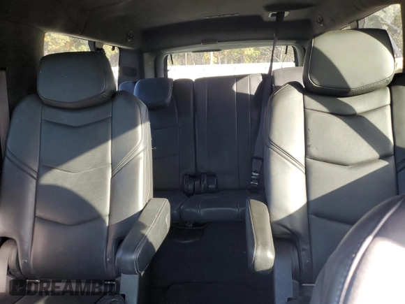 2015 Cadillac Escalade ESV Platinum z VIN 1GYS4UKJ7FR609546, wystawiony jako Copart lot #77941594 z przebiegiem 168 117 mil mil oraz Czysty tytuł • Clean title. Historia ofert i sprzedaży dostępna na DreamBid. Obrazek 10.