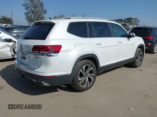 2023 Volkswagen Atlas SEL with VIN 1V2BR2CA7PC527099, listed as a IAAI auction lot 42099076 with 13,710 mi miles and . Bid and sale history available at DreamBid. Image 4.