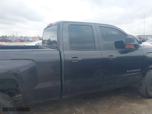 2015 Chevrolet Silverado 1500 LS with VIN 1GCRCPEC9FZ229548, listed as a IAAI auction lot 41494415 with 173,327 mi miles. Bid and sale history available at carsss.com. Image 14.