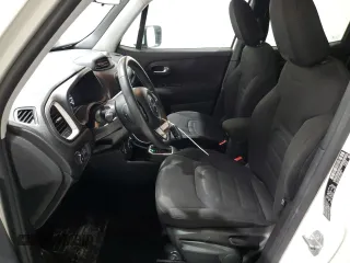 2021 Jeep Renegade Latitude with VIN ZACNJDB19MPM28761, listed as a Copart auction lot 51477685 with 73,555 mi miles and Clean title. Bid and sale history available at DreamBid. Image 7.