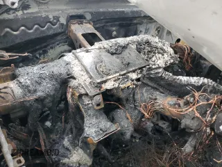 2024 Honda HR-V EX-L z VIN 3CZRZ1H79RM702360, wystawiony jako Copart lot #53691335 z przebiegiem Nie podano mil oraz Nie do naprawy • Non repairable. Historia ofert i sprzedaży dostępna na DreamBid. Obrazek 9.