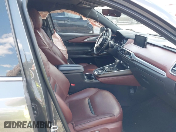 2019 Mazda CX-9 Signature with VIN JM3TCBEYXK0324257, listed as a IAAI auction lot 41986590 with Not provided miles and . Bid and sale history available at DreamBid. Image 5.
