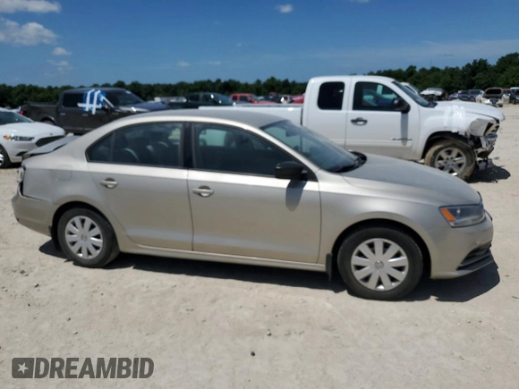 2015 Volkswagen Jetta S with VIN 3VW2K7AJ8FM262144, listed as a Copart auction lot 61647095 with 118,159 mi miles and Salvage title. Bid and sale history available at DreamBid. Image 4.