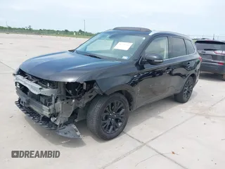 2016 Mitsubishi Outlander GT with VIN JA4JZ4AX3GZ049349, listed as a IAAI auction lot 42476820 with 92,098 mi miles and . Bid and sale history available at DreamBid. Image 17.