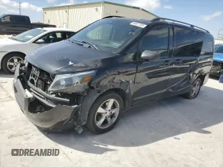 2016 Mercedes-Benz Metris Passenger z VIN WD4PG2EE5G3094661, wystawiony jako Copart lot #49857385 z przebiegiem 171 090 mil mil oraz Szkody całkowita. Historia ofert i sprzedaży dostępna na DreamBid. Obrazek 1.