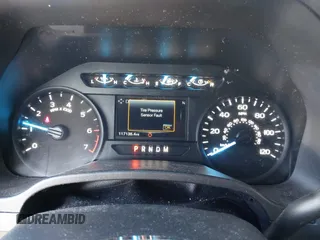 2020 Ford F-150 XL with VIN 1FTMF1C57LFC62242, listed as a IAAI auction lot 41455171 with 117,135 mi miles and . Bid and sale history available at carsss.com. Image 7.