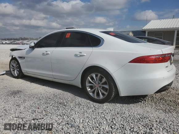 2018 Jaguar XF 25t Premium with VIN SAJBJ4FX1JCY59486, listed as a Copart auction lot 78463744 with 126,214 mi miles and Salvage Title. Bid and sale history available at carsss.com. Image 2.