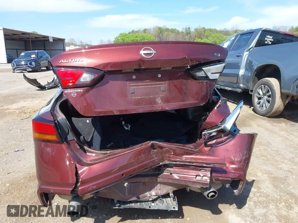 2023 Nissan Altima SL with VIN 1N4BL4EVXPN320800, listed as a IAAI auction lot 41918059 with 38,149 mi miles and . Bid and sale history available at DreamBid. Image 6.