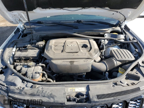 2017 Jeep Grand Cherokee Altitude with VIN 1C4RJFAG8HC927227, listed as a Copart auction lot 54657785 with 175,975 mi miles and Clean title. Bid and sale history available at DreamBid. Image 12.