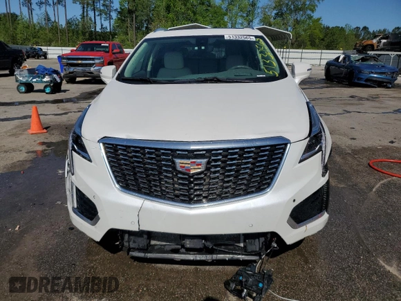 2021 Cadillac XT5 FWD Premium Luxury z VIN 1GYKNCRS2MZ209820, wystawiony jako Copart lot #51332565 z przebiegiem 52 916 mil mil oraz Szkoda całkowita • Salvage title. Historia ofert i sprzedaży dostępna na DreamBid. Obrazek 5.