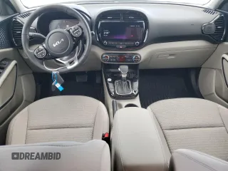 2024 Kia Soul EX with VIN KNDJ33AU1R7237020, listed as a Copart auction lot 49868965 with 6,892 mi miles and Salvage Title. Bid and sale history available at carsss.com. Image 8.