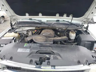 2005 Chevrolet Tahoe LS with VIN 1GNEK13T55J222229, listed as a IAAI auction lot 41669310 with 285,396 mi miles. Bid and sale history available at carsss.com. Image 10.