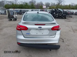 2015 Ford Focus SE with VIN 1FADP3F24FL347206, listed as a IAAI auction lot 41941987 with 96,473 mi miles and . Bid and sale history available at DreamBid. Image 17.