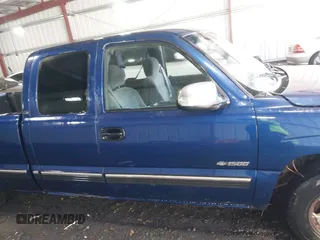 2002 Chevrolet Silverado 1500 LS with VIN 2GCEC19V621280774, listed as a IAAI auction lot 40976003 with 354,600 mi miles and . Bid and sale history available at DreamBid. Image 13.