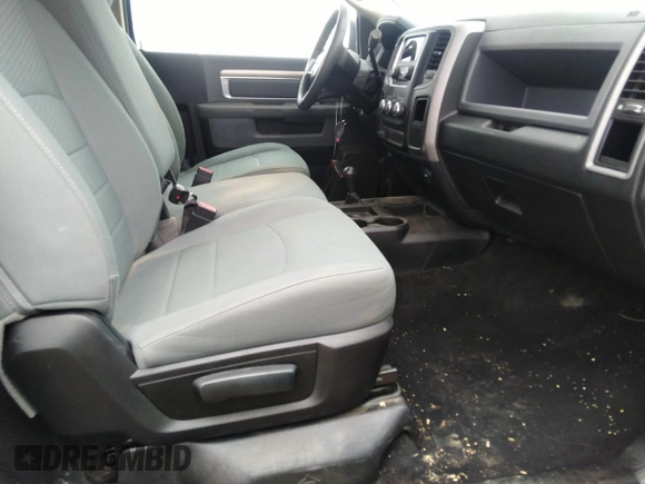 2018 Ram 2500 Tradesman with VIN 3C6MR5AJ2JG169243, listed as a IAAI auction lot 41214512 with 80,084 mi miles. Bid and sale history available at carsss.com. Image 5.
