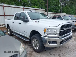 2023 Ram 2500 Big Horn with VIN 3C6UR5DJXPG632878, listed as a IAAI auction lot 42152832 with 44,198 mi miles. Bid and sale history available at carsss.com. Image 1.