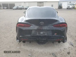 2022 Toyota GR Supra 3.0 with VIN WZ1DB0C07NW050097, listed as a Copart auction lot 43938695 with 41,439 mi miles and Salvage Title. Bid and sale history available at carsss.com. Image 6.