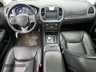2019 Chrysler 300 Limited with VIN 2C3CCAEG6KH609791, listed as a Copart auction lot 48051065 with 70,013 mi miles and Salvage Title. Bid and sale history available at DreamBid. Image 8.