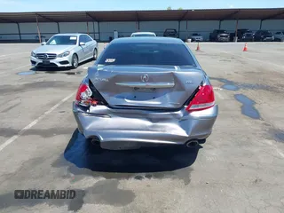 2008 Acura RL Technology z VIN JH4KB16688C004035, wystawiony jako IAAI lot #42247296 z przebiegiem 182 548 mil mil oraz . Historia ofert i sprzedaży dostępna na DreamBid. Obrazek 6.