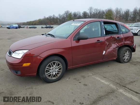 2005 Ford Focus S with VIN 3FAFP37N55R136243, listed as a Copart auction lot 49668445 with 144,211 mi miles and Salvage Title. Bid and sale history available at carsss.com. Image 1.
