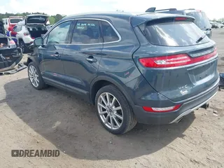 2019 Lincoln MKC Reserve with VIN 5LMCJ3C94KUL22859, listed as a IAAI auction lot 41963707 with 123,299 mi miles and . Bid and sale history available at DreamBid. Image 3.