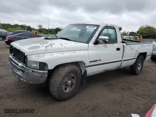 1996 Dodge Ram 1500 with VIN 1B7HC16Z2TS571133, listed as a Copart auction lot 71982594 with 233,135 mi miles and Salvage Title. Bid and sale history available at carsss.com. Image 1.