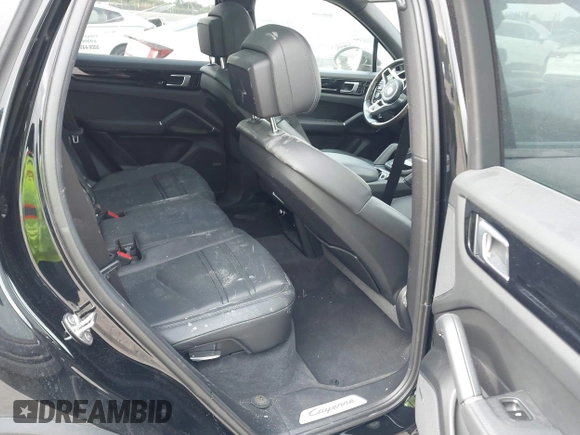 2021 Porsche Cayenne E-Hybrid Hybrid z VIN WP1AE2AYXMDA24566, wystawiony jako IAAI lot #41815737 z przebiegiem 51 149 mil mil oraz . Historia ofert i sprzedaży dostępna na DreamBid. Obrazek 8.