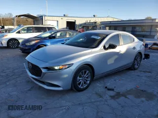 2021 Mazda 3 2.0 with VIN 3MZBPAA78MM203384, listed as a Copart auction lot 81601244 with 137,092 mi miles and Salvage Title. Bid and sale history available at DreamBid. Image 1.