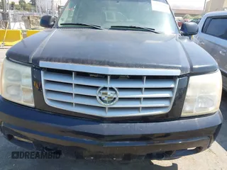 2005 Cadillac Escalade with VIN 1GYEK63N75R121907, listed as a IAAI auction lot 42726504 with 227,334 mi miles and . Bid and sale history available at DreamBid. Image 6.