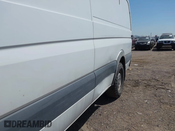 2013 Freightliner Sprinter с VIN WDYPE8CC9D5809594, выставлен на аукционе IAAI как лот 42479186 с пробегом 384 939 миль миль и . История ставок и продаж доступна на DreamBid. Изображение 6.