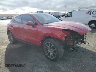 2022 Porsche Cayenne z VIN WP1BA2AY0NDA47808, wystawiony jako Copart lot #72619512 z przebiegiem 1 507 mil mil oraz . Historia ofert i sprzedaży dostępna na DreamBid. Obrazek 4.