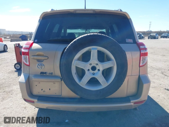 2009 Toyota RAV4 with VIN JTMZF33V995000660, listed as a IAAI auction lot 41633209 with 106,959 mi miles. Bid and sale history available at carsss.com. Image 16.