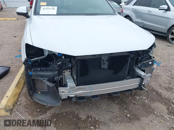 2021 Audi Q7 Premium Plus with VIN WA1LXAF7XMD032806, listed as a IAAI auction lot 41316768 with 47,032 mi miles and . Bid and sale history available at DreamBid. Image 6.