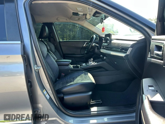 2022 Mitsubishi Outlander SE z VIN JA4J4UA86NZ050077, wystawiony jako Copart lot #61336925 z przebiegiem 78 783 mil mil oraz Czysty tytuł • Clean title. Historia ofert i sprzedaży dostępna na DreamBid. Obrazek 7.