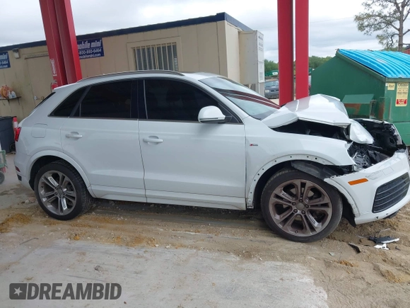 2017 Audi Q3 Prestige z VIN WA1GCCFS1HR005371, wystawiony jako IAAI lot #41991188 z przebiegiem 86 380 mil mil oraz . Historia ofert i sprzedaży dostępna na DreamBid. Obrazek 14.