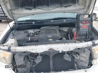 2012 Toyota Tundra 4WD Truck with VIN 5TFDW5F19CX250264, listed as a IAAI auction lot 40190175 with 267,549 mi miles. Bid and sale history available at carsss.com. Image 10.