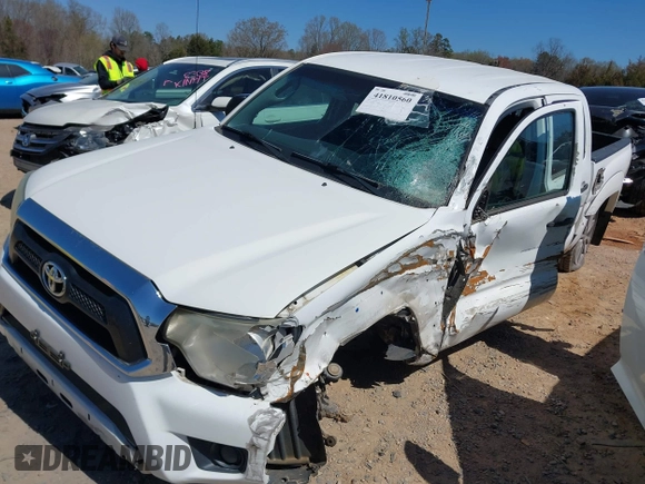 2013 Toyota Tacoma with VIN 5TFJX4CN5DX030249, listed as a IAAI auction lot 41810560 with 177,680 mi miles and . Bid and sale history available at DreamBid. Image 22.