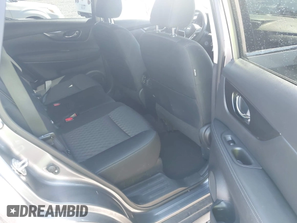 2018 Nissan Rogue SV with VIN KNMAT2MV8JP514622, listed as a IAAI auction lot 42045440 with 44,538 mi miles. Bid and sale history available at carsss.com. Image 8.