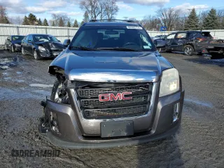 2010 GMC Terrain SLT-1 z VIN 2CTFLGEW8A6362310, wystawiony jako Copart lot #86506714 z przebiegiem 148 245 mil mil oraz Szkoda całkowita • Salvage title. Historia ofert i sprzedaży dostępna na DreamBid. Obrazek 5.
