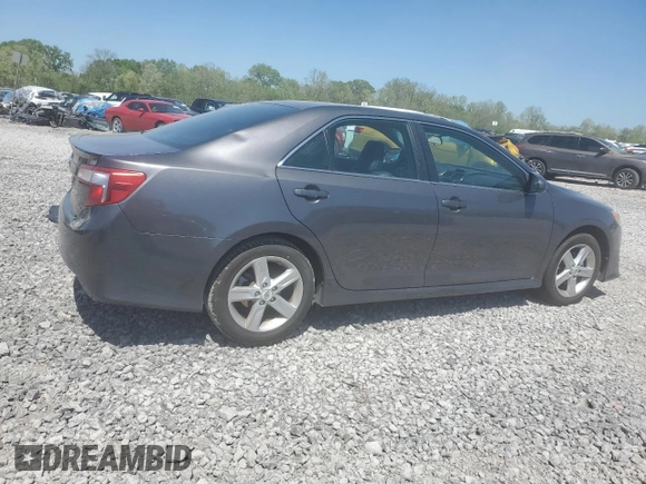 2014 Toyota Camry L with VIN 4T1BF1FK6EU380351, listed as a Copart auction lot 52499865 with 130,003 mi miles and Salvage Title. Bid and sale history available at DreamBid. Image 3.