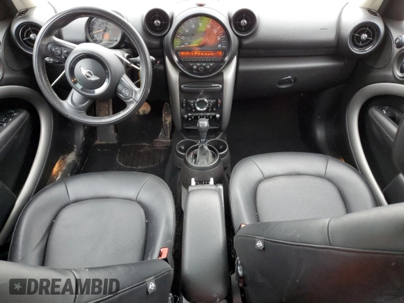 2015 MINI Countryman with VIN WMWZB3C55FWR45801, listed as a Copart auction lot 46671045 with 105,591 mi miles and Clean title. Bid and sale history available at DreamBid. Image 8.
