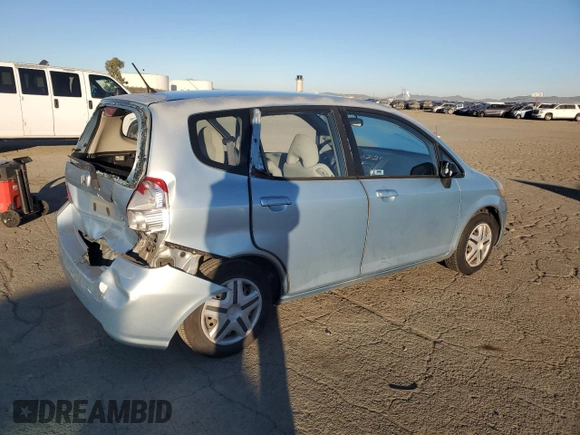 2007 Honda Fit с VIN JHMGD37457S061645, выставлен на аукционе Copart как лот 42045025 с пробегом 168 337 миль миль и Списание • Salvage title. История ставок и продаж доступна на DreamBid. Изображение 3.