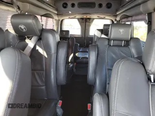 2018 Ford Transit with VIN 1FTYE9ZG7JKA53471, listed as a Copart auction lot 76933234 with 78,295 mi miles and Salvage title. Bid and sale history available at DreamBid. Image 10.